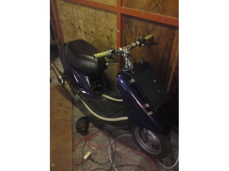 {{currentPhoto.altText}} billede {{currentPhoto.number}}