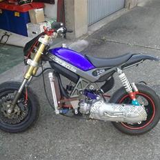 Suzuki TR50R  street magic