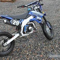 Apollo Orion   29 30 knallert (SOLGT)