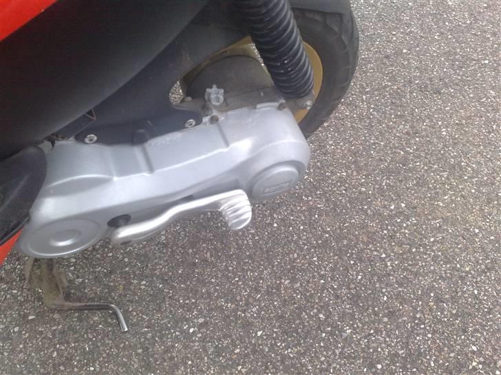 Aprilia sonic gp byttet billede 3