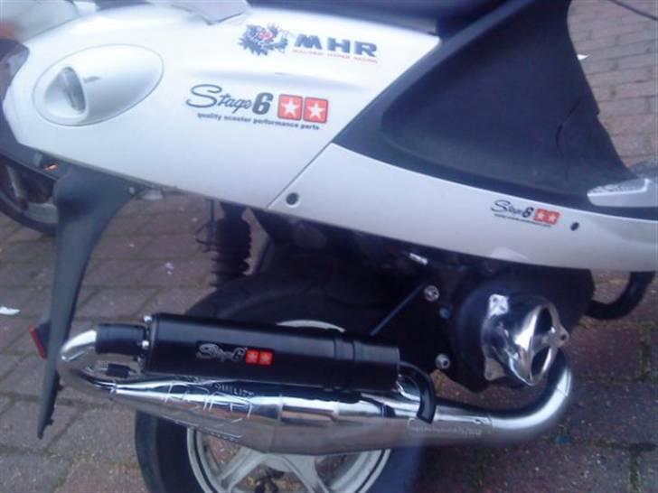 PGO White Magic billede 4