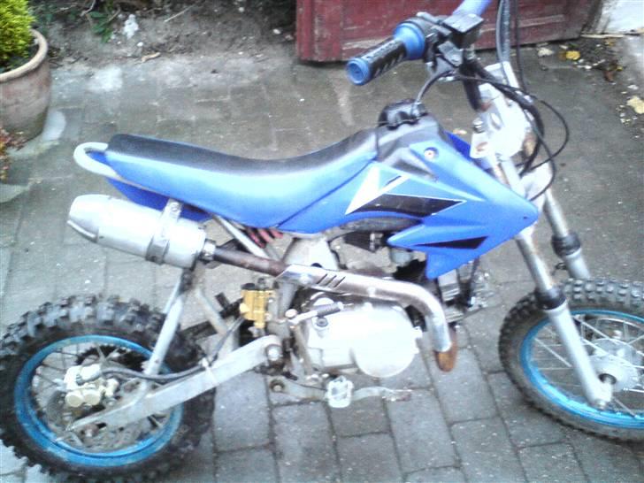 MiniBike Dirtbike - Dirtbiken som den ser ud nu. billede 2