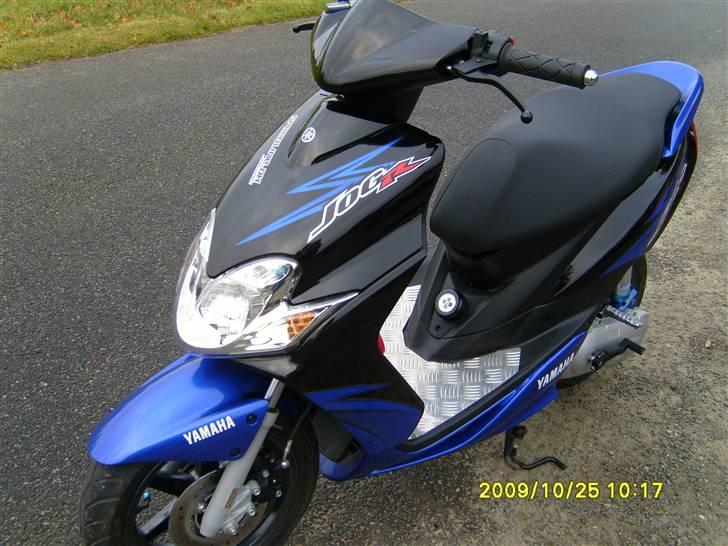 Yamaha jog r  billede 3