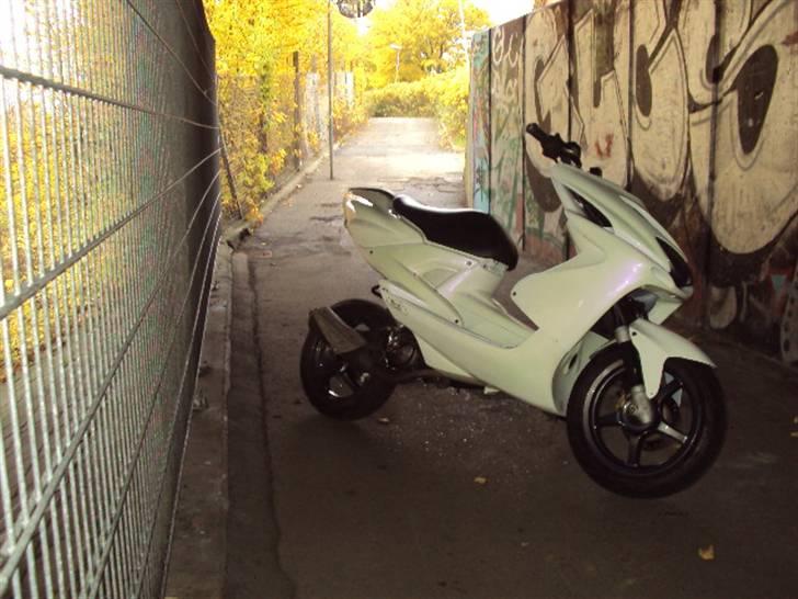 Yamaha aerox lc billede 10