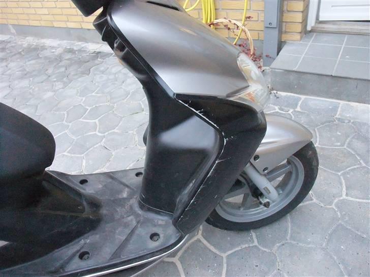 Yamaha jog r  (Solgt) billede 8