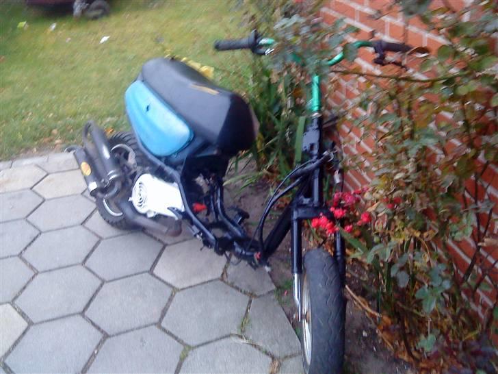 Yamaha Jog hot ¤¤solgt¤¤ billede 1