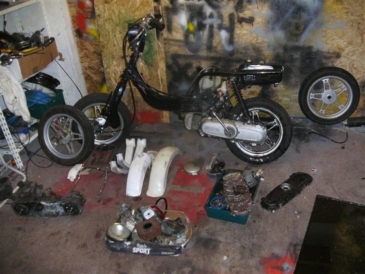 Suzuki fz 50 solgt billede 1