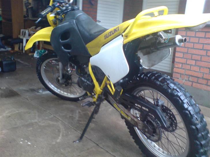 Suzuki RMX BYTTET billede 4