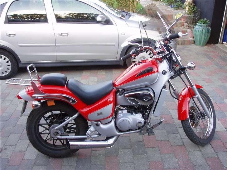 Aprilia classic (SOLGT) billede 4