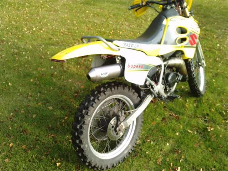 Suzuki RMX billede 8