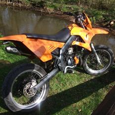 Gilera Smt Manston Red Top Solgt