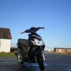 Yamaha jog r byttet til rmx:D