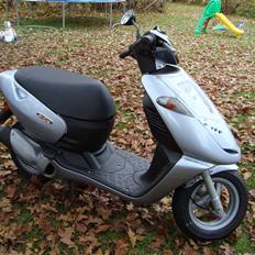Aprilia Sonic AC