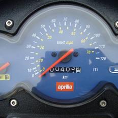 Aprilia Sonic AC