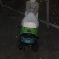 Yamaha jog FS. TAGET AF POLITIET