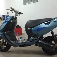Aprilia Sonic (Solgt)