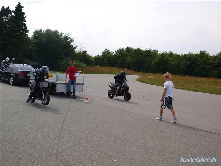 Yamaha jog r  billede 4