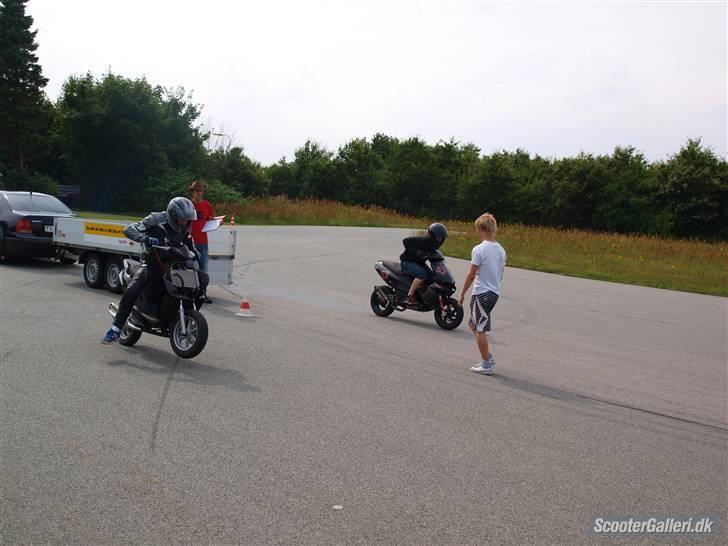 Yamaha jog r  billede 7