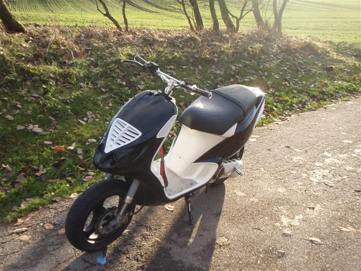Piaggio nrg byttet billede 11