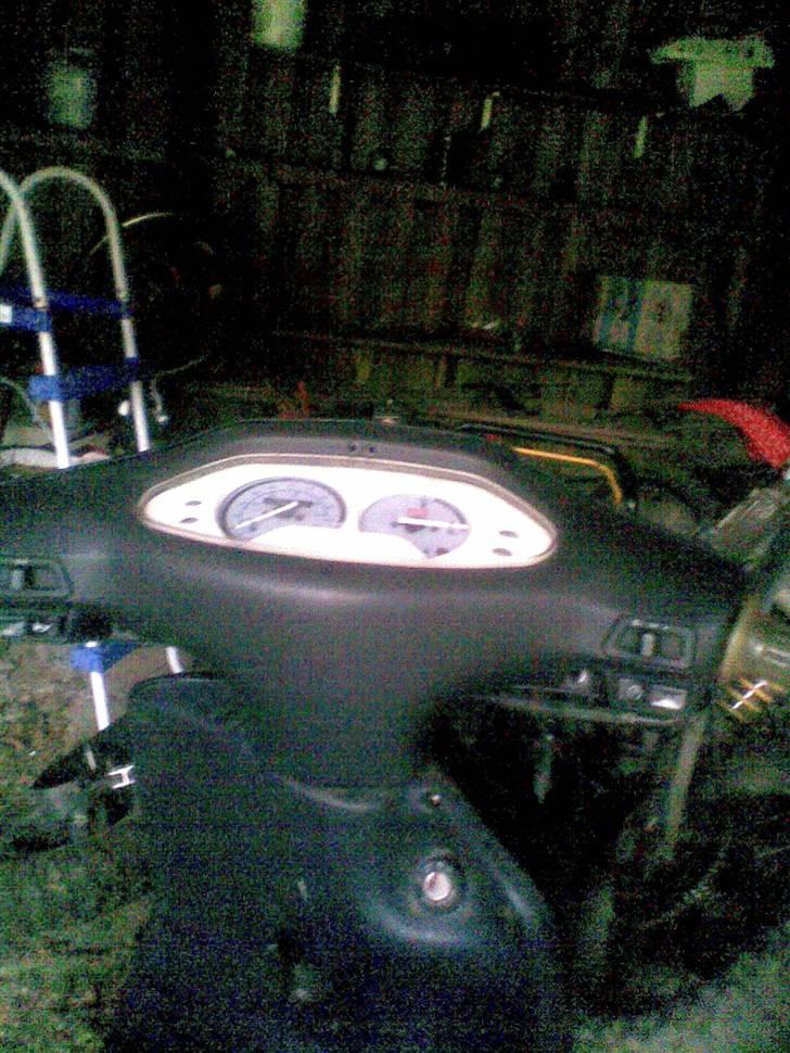 Aprilia rally solgt billede 3