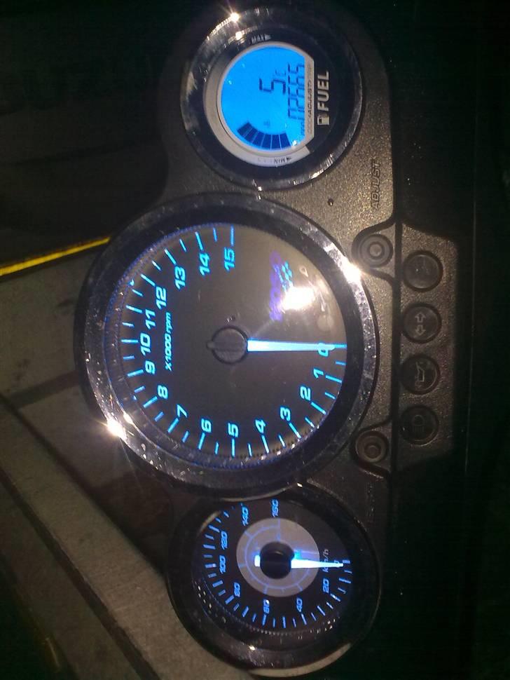 Peugeot Speedfight 2 LC DD - Koso Lækkert speedometer, eget billede billede 9