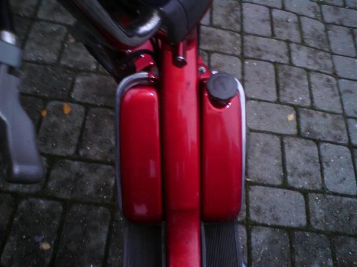 Vespa bravo Solgt billede 7