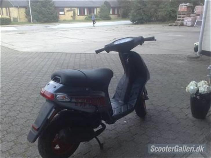 Piaggio Typhoon "Tøffe" skal væk - Gamle ejers :) billede 2
