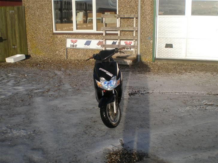 Yamaha jog r byttet til rmx:D billede 3