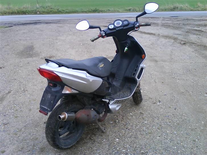 Peugeot Speedfight lc  SOLGT - det var lige der jeg kom hjem billede 4