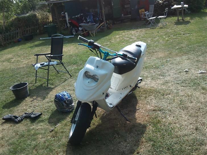 PGO hot 50  SOLGT billede 2