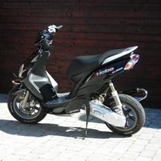 Yamaha Jog r lc solqt
