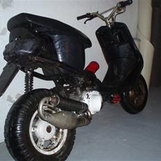 Yamaha Jog fs (smuttet)