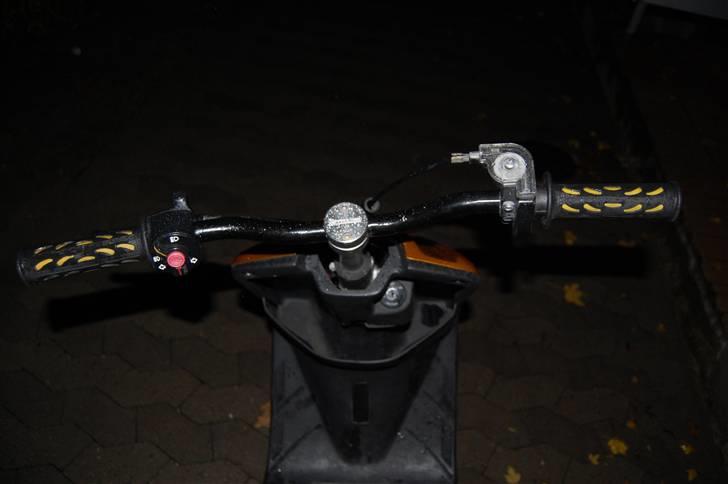 Yamaha Jog FS (BYTTET TIL HOT) billede 6