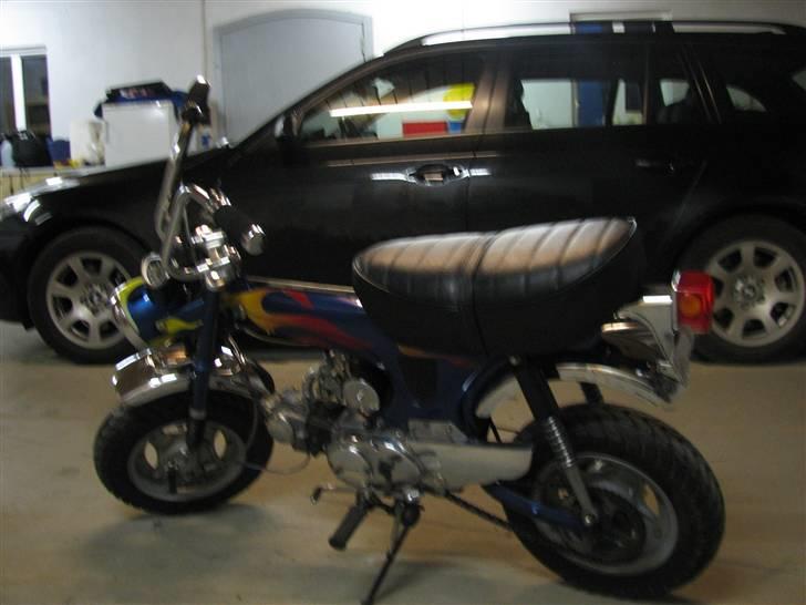 Honda Dax ST 50 SOLGT billede 8