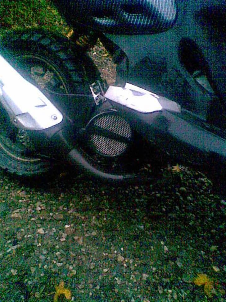 PGO pmx naked til salg billede 12