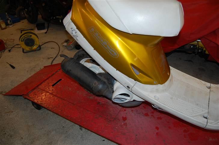 Yamaha jog as -BYTTET- ;`( billede 6