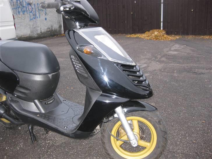 Aprilia sonic ( SOLGT ) billede 8