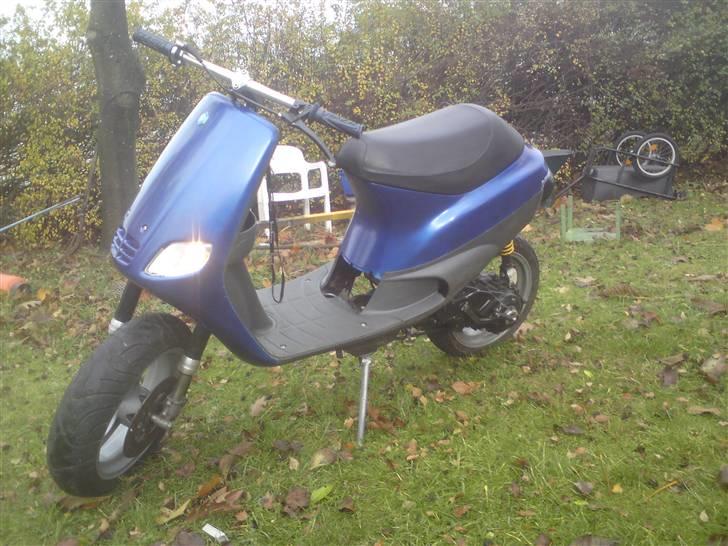 Piaggio zip EVO1! Første scooter<3  - skjolde på igen:D billede 5