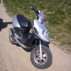 Yamaha BWS NG **Nellemoses**