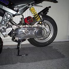 Suzuki street magic -slogt