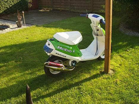 Yamaha Jog FS Kawa - Solgt - Ja den falder ind i baggrunden :P Poleret titan <3 billede 16