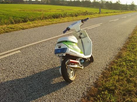 Yamaha Jog FS Kawa - Solgt - Her kan man se min polerede titan udst billede 18