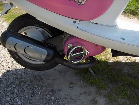 Yamaha Jog Space >Girl Power< billede 7