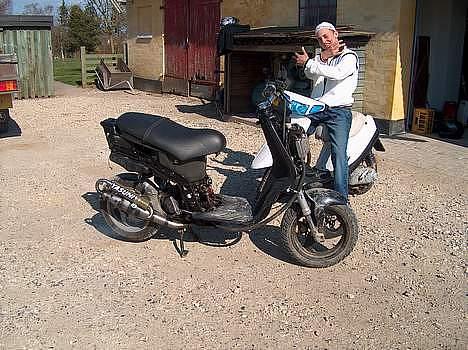 Gilera stalker byttet til jog - turtles og dennis´s nrg lc... den er hurtig.. billede 10