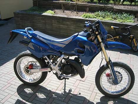 Suzuki smx (solgt til nickie p) billede 1