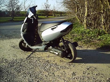 Aprilia Sonic (Solgt) billede 2