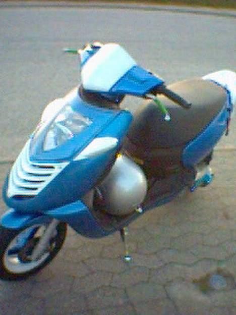 Aprilia Sonic GP *SOLGT* billede 2