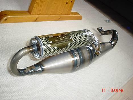 Yamaha Jog LC. SOLGT. - min Nye Nardo udstødning!!!.. fuck den lyder godt!!!!  :D billede 9