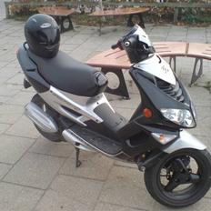 Peugeot Speedfight 2