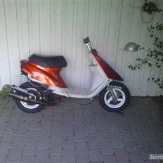 Yamaha jog-BYTTET TIL CROSSER